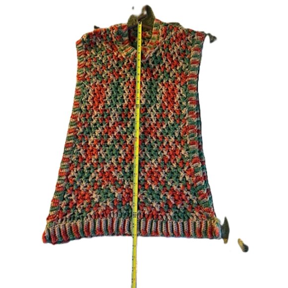 Handcrafted sweatshirt V-neck open sides - Picture 5 of 8